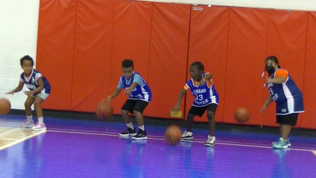 Home 00004 (1) moment